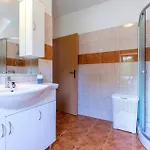 Three-bedroom In Prázdninový dům Neoric